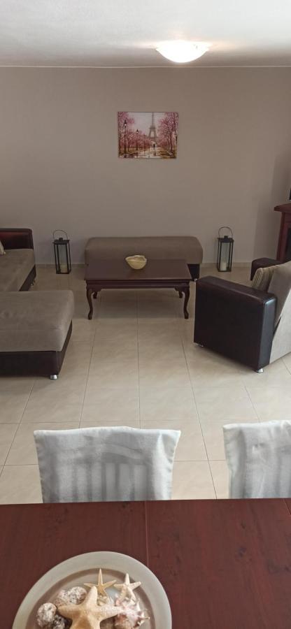 Fotini'S Apartment 2 Néa Péramos 外观 照片